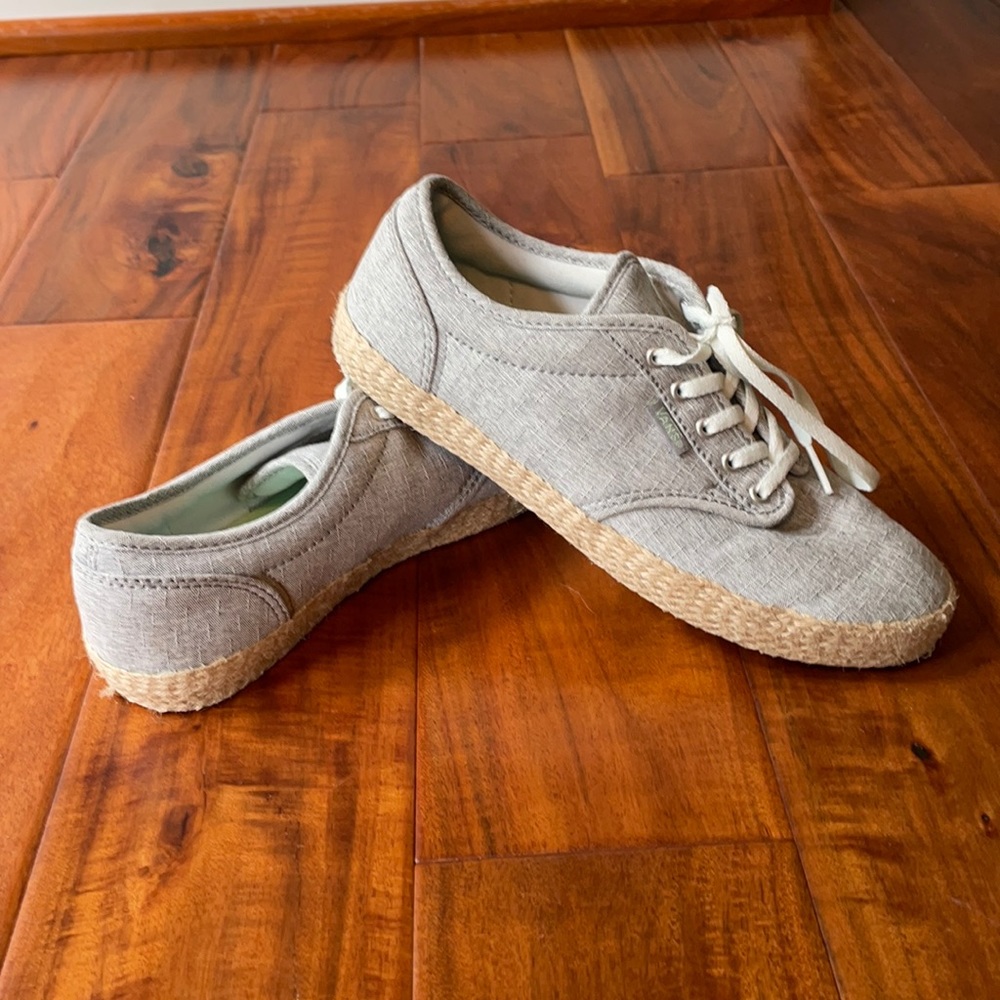 🌈Host Pick 🌈 Vans Women’s Canvas Espadrilles Shoes, Sz 7.5